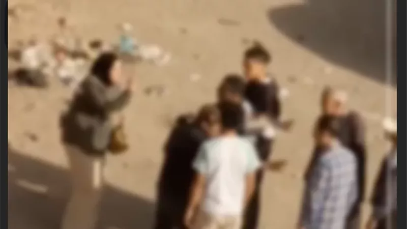 ملابسات فيديو تضرر سيدة من قائد سيارة لطلبه أجرة أزيد من المقررة