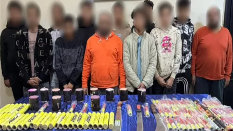ضبط طرفى مشاجرة بالأسلحة البيضاء والالعاب النارية بالجيزة