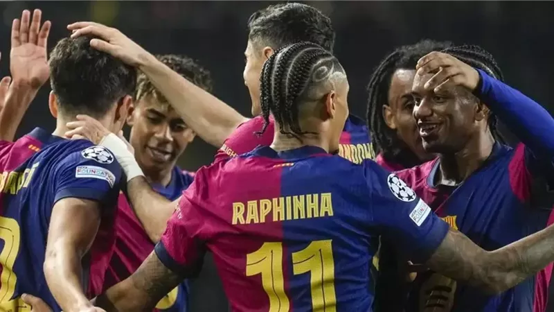برشلونة يعلن حجم إصابة نجم الفريق.. ومدة غيابه