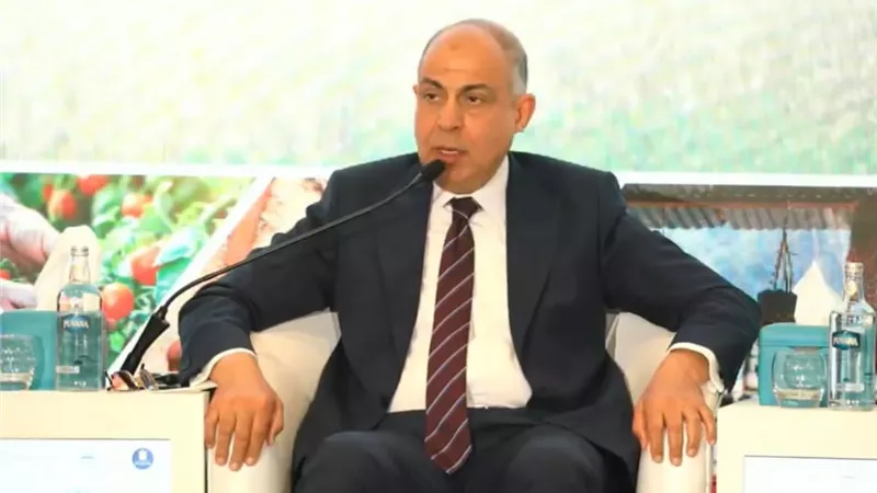 كدوانى:المنيا تمتلك ثروة زراعية وصناعية واعدة
