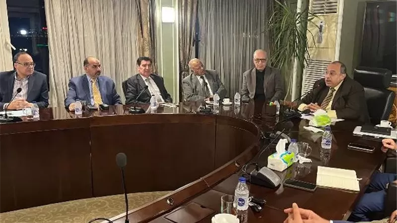 عبد الظاهر يجتمع بقيادات الجبهة الوطنية بالجيزة استعدادا لجولة الإعادة