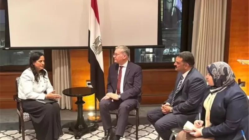 وزير البترول يبحث مع أنجلوجولد أشانتي زيادة استثمارات الذهب في مصر