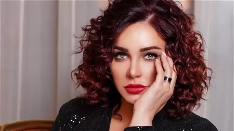 سلاف فواخرجي تُشيد بمسلسل 