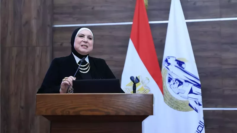 نيفين جامع: حريصون على تقديم الدعم للنساء في مختلف المجالات