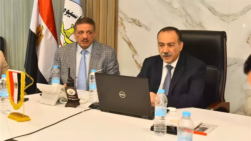 محافظ أسيوط: إغلاق اللجان في موعدها وبدء أعمال فرز الأصوات