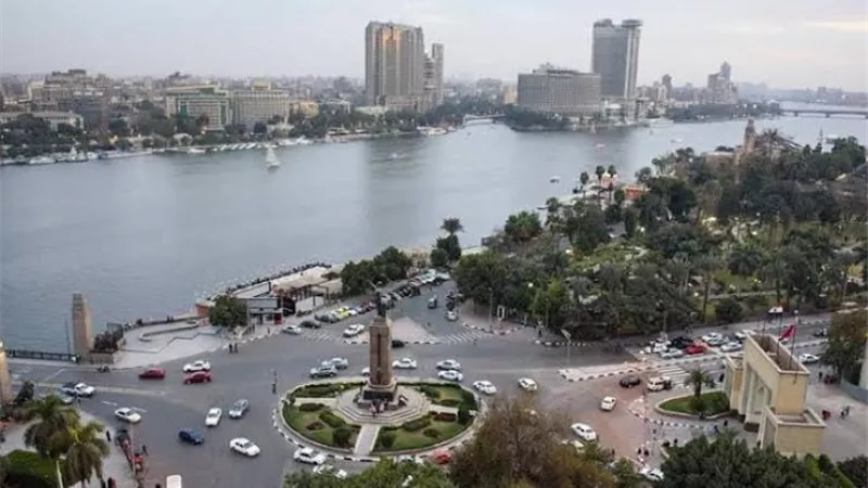 طقس اليوم الجمعة معتدل نهارا والعظمى بالقاهرة 25 درجة