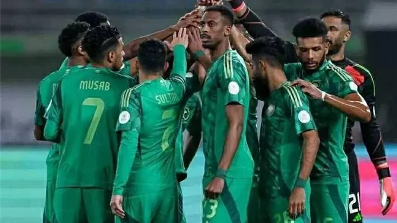 منتخب السعودية يضرب دفاعات جزر القمر بـ الشهري والدوسري