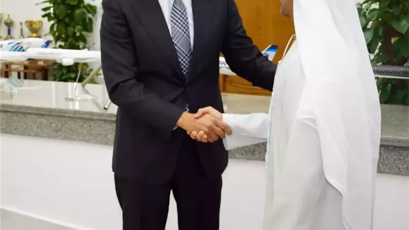 التعاون مع الشركات الإماراتية .. يضيف لخطة تطوير مصر للطيران