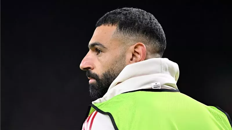 بيرس مورجان يوجه طلبًا لـ محمد صلاح بعد تصريحاته النارية