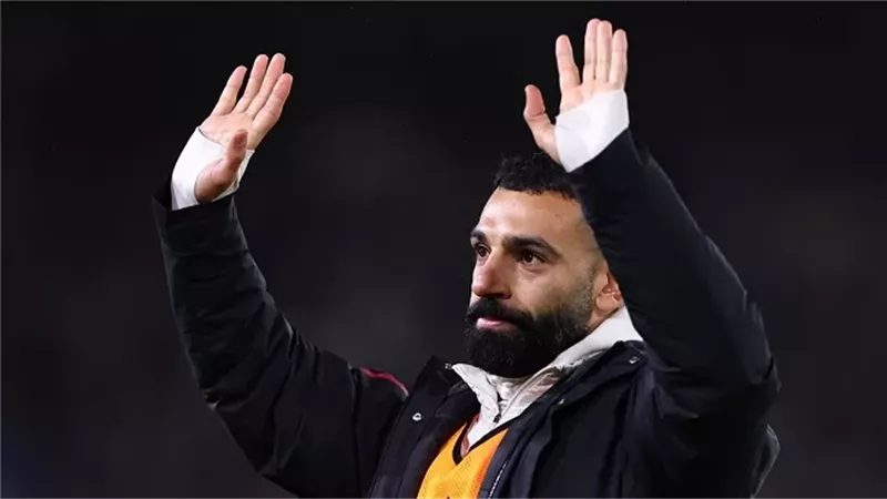 الصحف الإسبانية تبرز تصريحات محمد صلاح النارية ضد سلوت