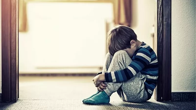 كيف تعرف أن طفلك مكتئب؟ الصحة تجيب