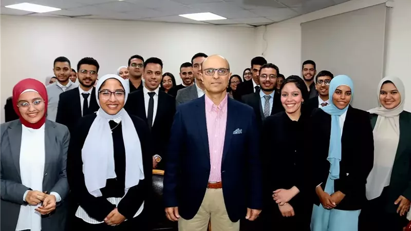 جامعة أسيوط تطلق البرنامج التدريبي 