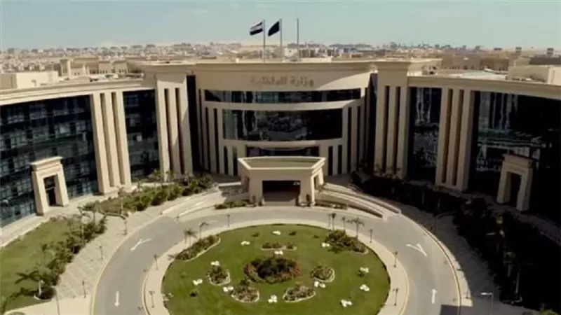 الداخلية تكشف حقيقة ضبط رئيس مجلس إدارة أحد المواقع الإخبارية ورئيس التحرير