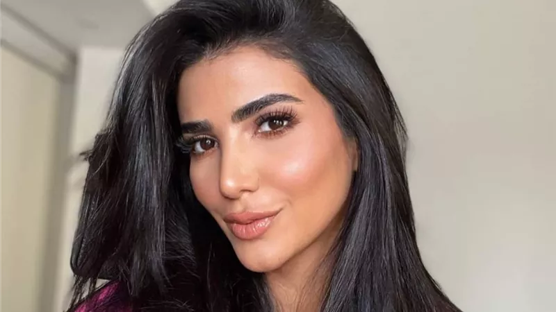ريم سامي تطمئن جمهورها على حالة نجلها الصحية