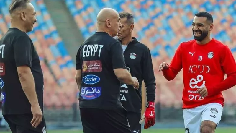 ديلي ميل: رسالة مدرب منتخب مصر لـ صلاح تدل على شيء هام للغاية