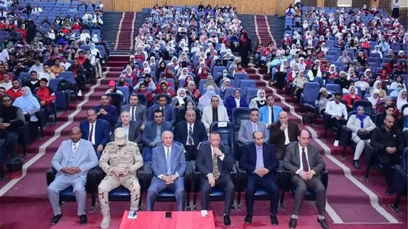 انطلاق الأسبوع البيئى بجامعة سوهاج لدعم التمكين من أجل الاستدامة