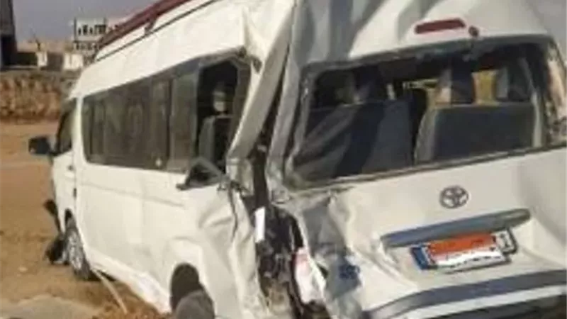 إصابة 3 في تصادم ميكروباص مع ملاكي بالشرقية