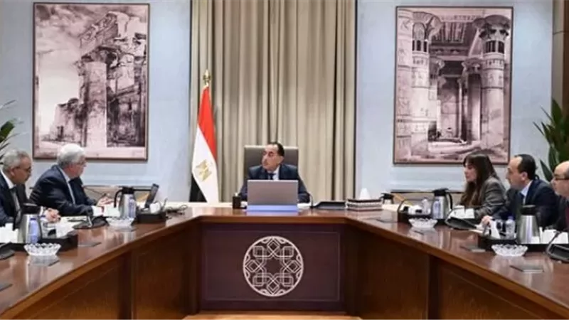 رئيس الوزراء يتابع نتائج المبادرة الرئاسية 