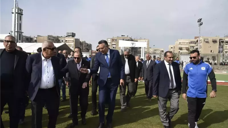 محافظ بورسعيد ورئيس النادي المصري يفتتحان مجمع ملاعب السيد متولي