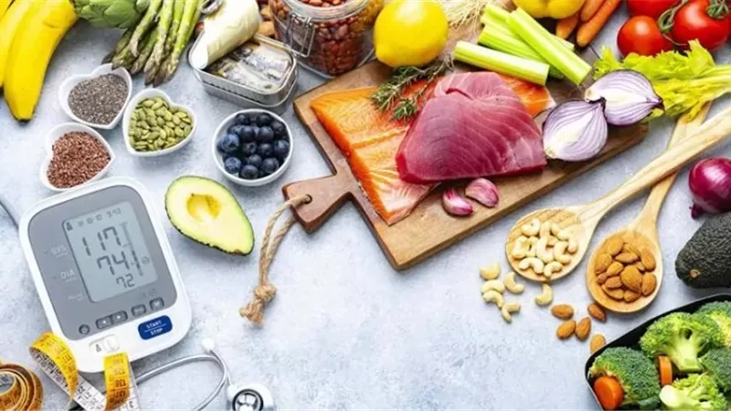 أطعمة طبيعية تساهم في خفض ضغط الدم وتحسين صحة الأوعية الدموية
