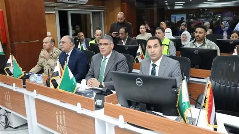 محافظ الجيزة يعلن غلق صناديق الاقتراع