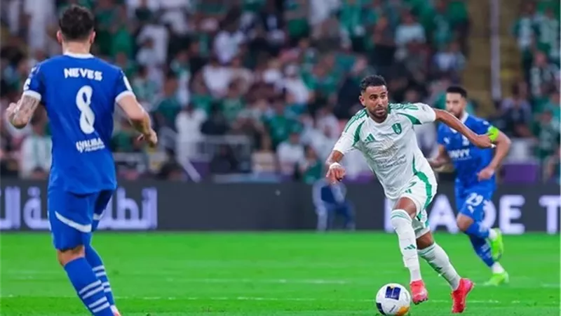 تأجيل مباراة الهلال والأهلي في نصف كأس خادم الحرمين لهذا السبب
