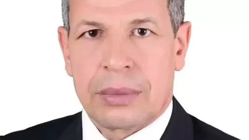 الدكتور محفوظ عبد الستار رئيسا لجامعة الغردقة