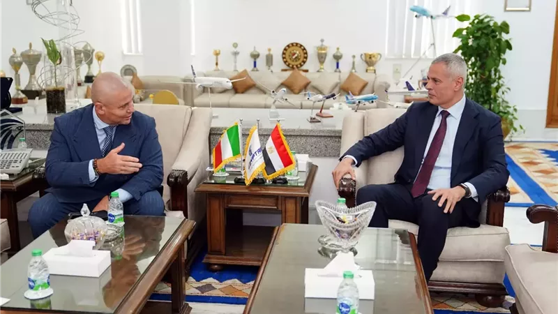 زيادة معدلات التشغيل بين القاهرة و المدن الإيطالية..وبحث إضافة نقاط جديدة
