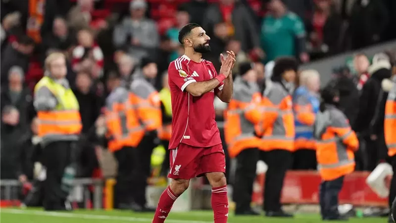 بعد مباراة برايتون .. ليفربول يعلن رحيل محمد صلاح
