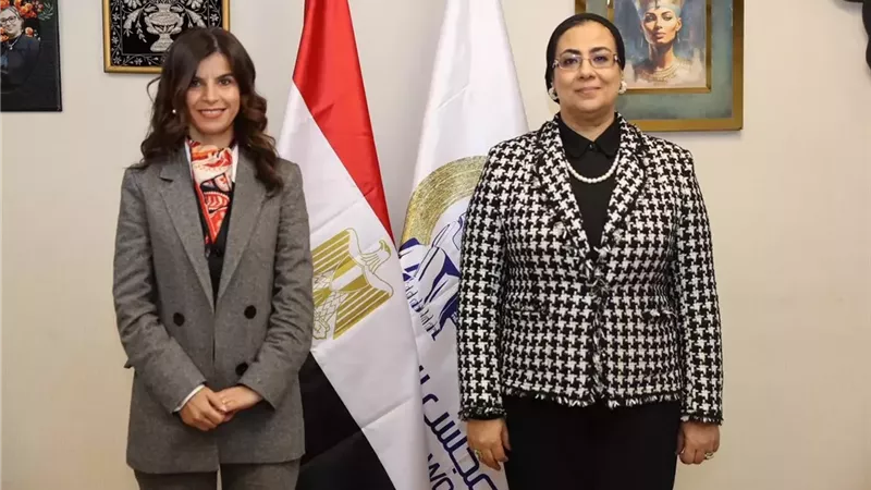 المستشارة أمل عمار تستقبل مؤسسة مؤتمر المديرات التنفيذيات
