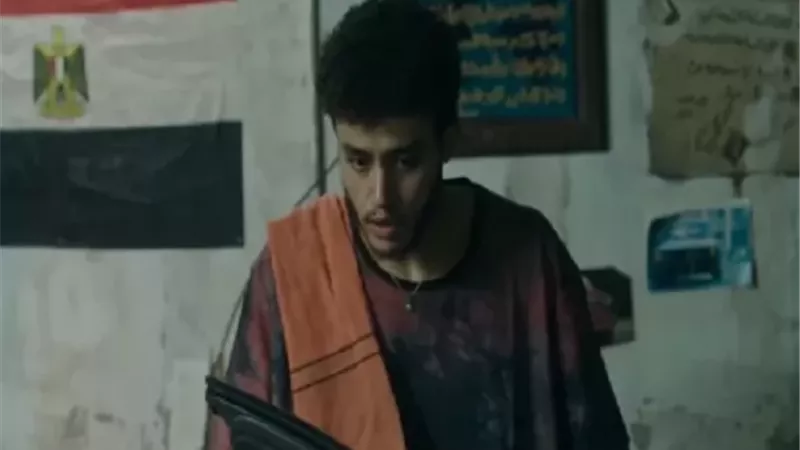 حسن مالك ضائع بين الإدمان فى 
