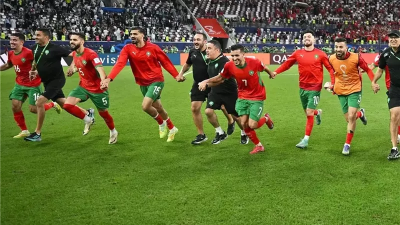المغرب يقسو على الإمارات بثلاثية ويتأهل إلى نهائي كأس العرب