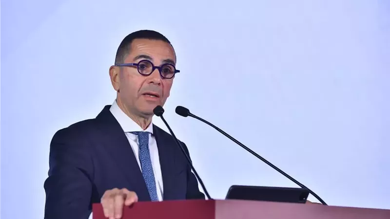 وزير الاستثمار يفتتح فعاليات منتدى الأعمال المصري القطري