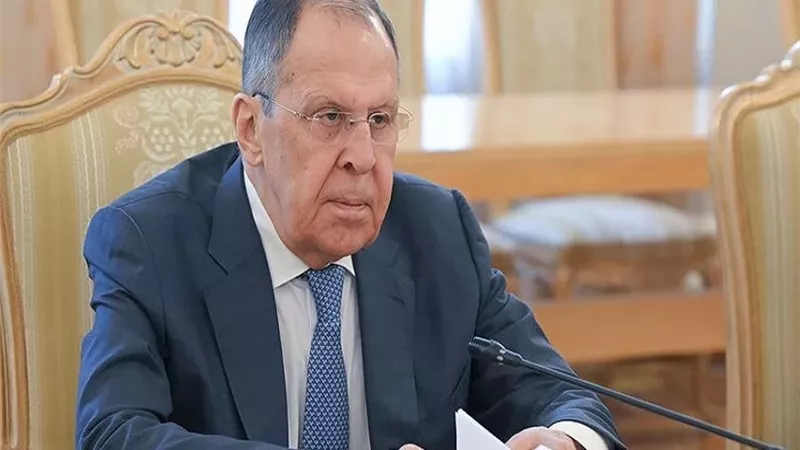 لافروف: روسيا لم تخن سوريا وما حدث هناك شأن داخلي