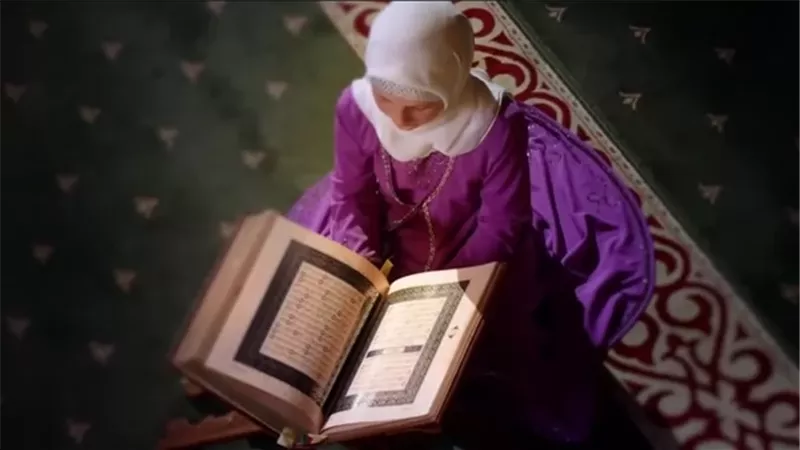 ما الأعمال التي تدخل المرأة الفردوس الأعلى من الجنة؟