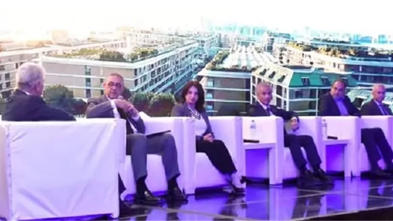 رئيس هيئة الاستثمار يشارك في مؤتمر NeoGen للتكنولوجيا العقارية