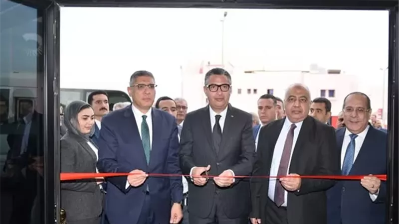 وزير التموين يفتتح الفرع الرابع لمنافذ «كاري أون» بالجيزة