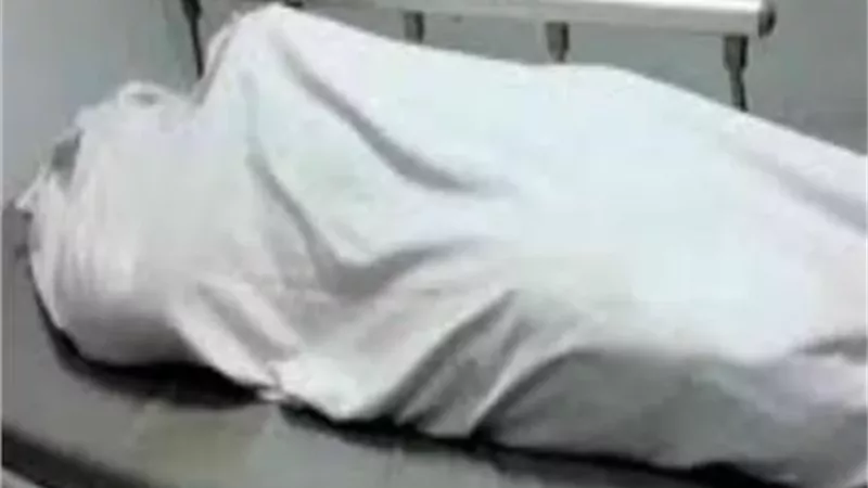 الأجهزة الأمنية تكشف ملابسات مصرع عامل داخل مصنع بأكتوبر