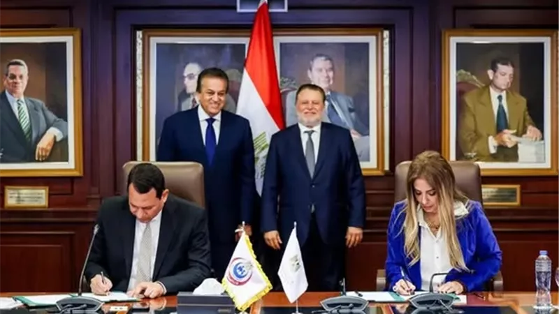 تجديد بروتوكول التعاون بين البنك المركزي والصندوق الطبي لـ3 سنوات
