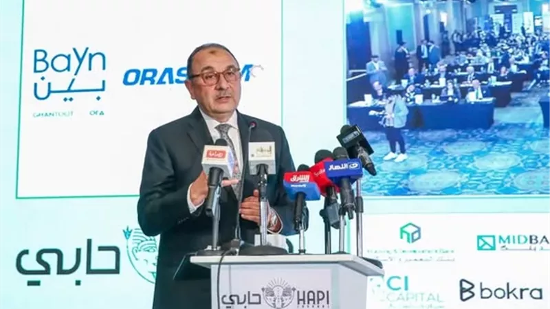 شيمي: إعادة تشغيل المصانع وتحويل الشركات الخاسرة إلى ناجحة