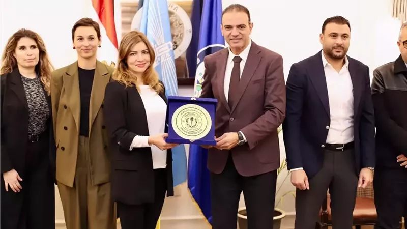 رئيس نادي سموحة يستقبل القنصل الفرنسي ووفدًامن مدينة مارسيليا