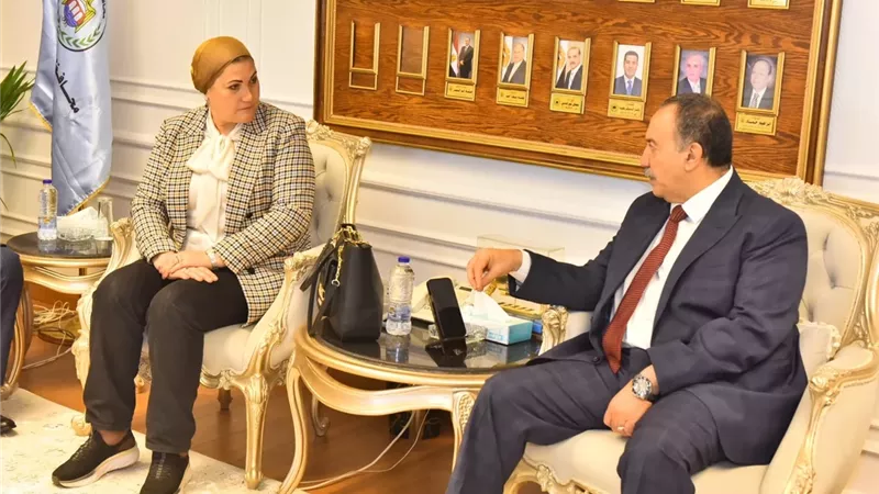 محافظ أسيوط يستقبل رئيس المجلس القومي للطفولة والامومة