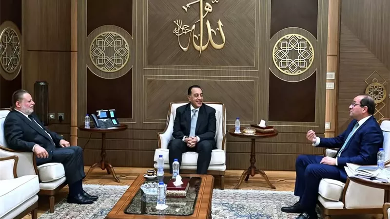 رئيس الوزراء يتابع جهود التنسيق بين السياستين المالية والنقدية