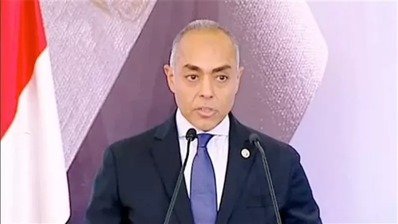 غلق 31 مقرا انتخابيا بالخارج وبدء الفرز بإعادة المرحلة الثانية