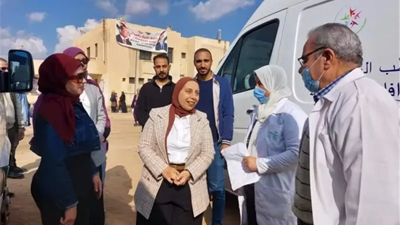 7 عيادات تخصصية تعالج أهالي قرية ابوجازية بالإسماعيلية