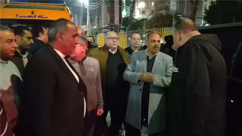 السيطرة على حريق مكتبة الطفل وتشكيل لجان لفحص الوصلات الكهربائية