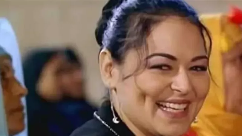 نهال عنبر تنعى الفنانة نيفين مندور