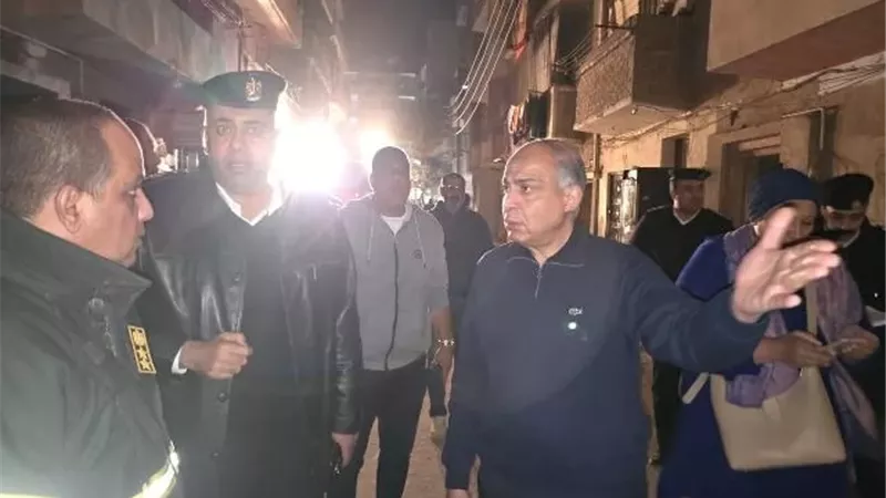 محافظ المنيا يتوجه فورًا إلى موقع انهيارمنزل بحي غرب مدينة المنيا