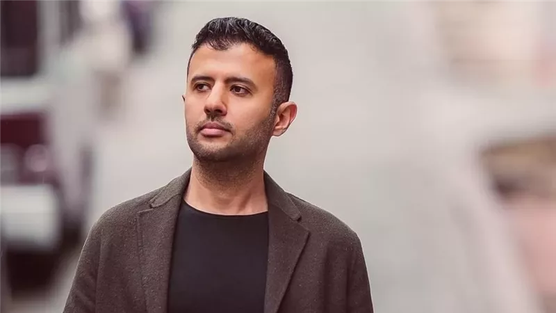 احكي.. حمزة نمرة يطرح 5 أغانِ من ألبومه الجديد