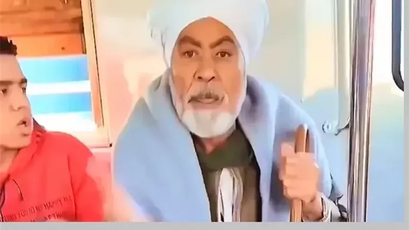 فيديو مثير للجدل يفتح ملف احترام كبار السن ولغة النصح